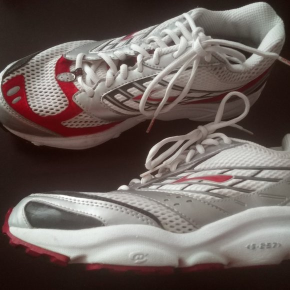 Brooks Running Trainers - Picture 3 of 5